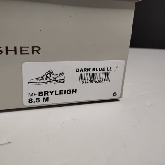 Women's Dark Blue Marc Fisher Bryleigh Studded Oxfords Size 8.5 w/ Box - Picture 14 of 15